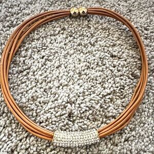 QVC leather & Rhinestone collar necklace ❤️